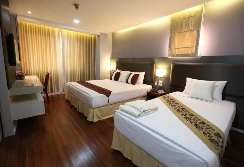آپارتمان لوکس 1 خوابه, J   Town Serviced Apartments