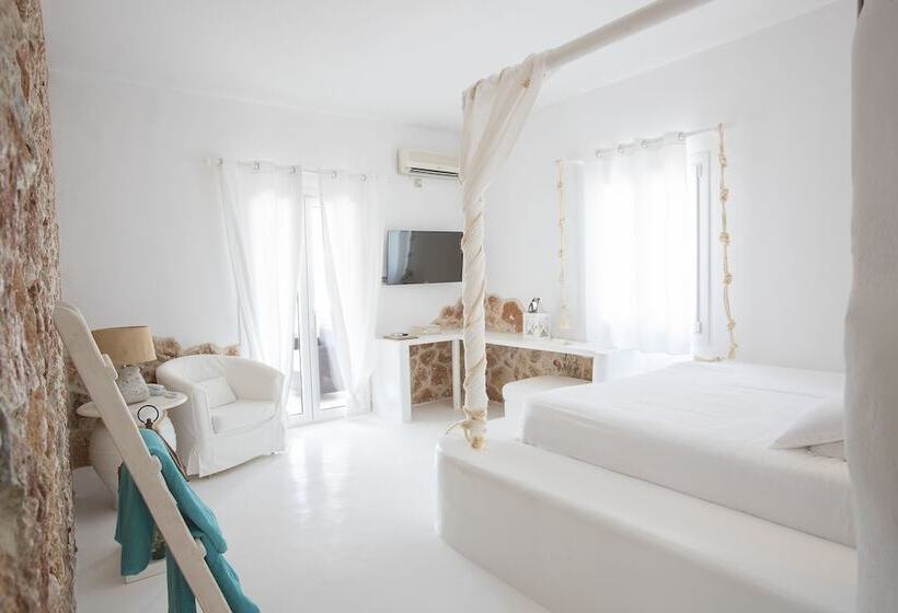 سوئیت پریمیوم, Paros Palace