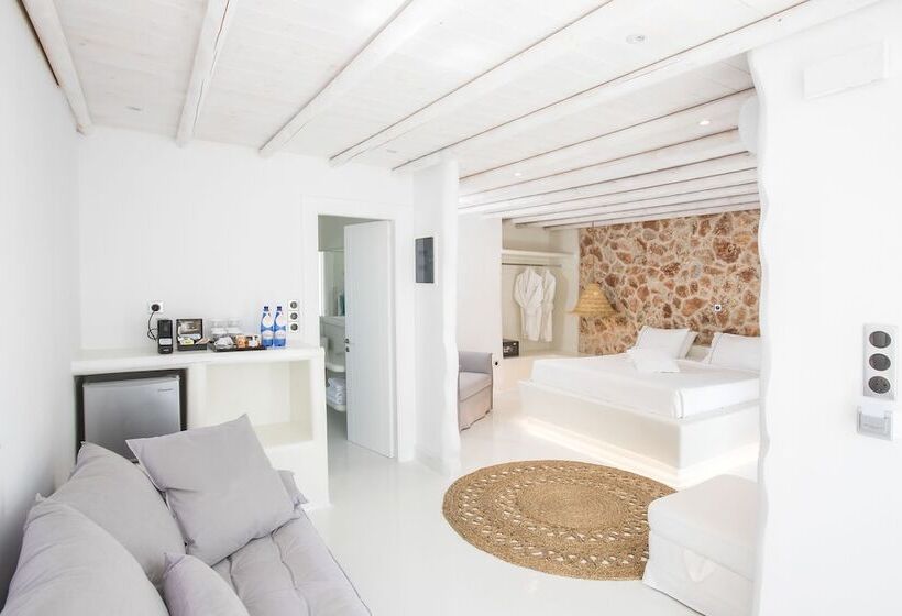 سوئیت پریمیوم, Paros Palace