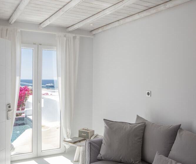 سوئیت پریمیوم, Paros Palace