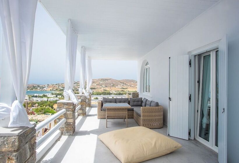 Deluxe Suite, Paros Palace