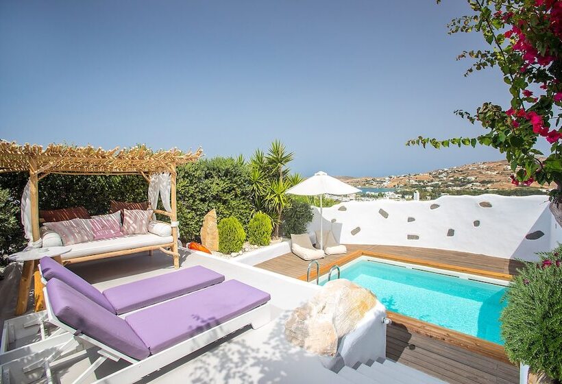 سوئیت پریمیوم, Paros Palace