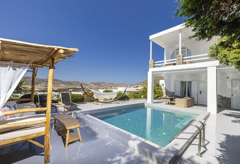 سوئیت پریمیوم, Paros Palace