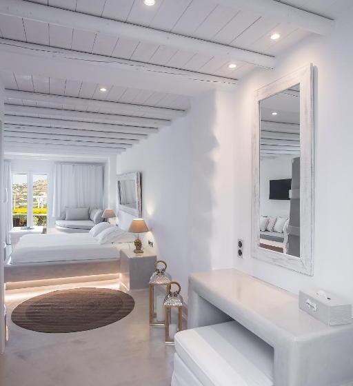 Superior Suite, Paros Palace