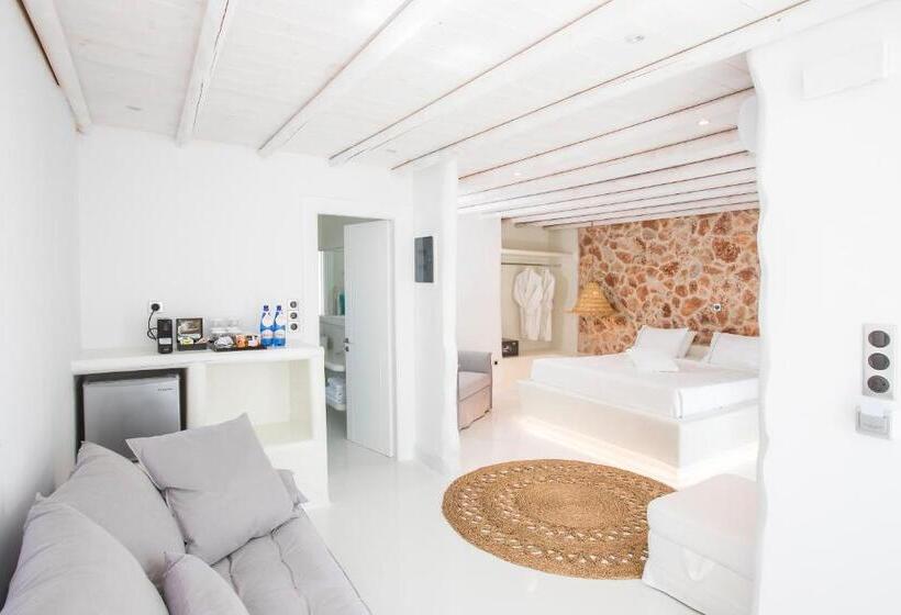 سوئیت پریمیوم, Paros Palace