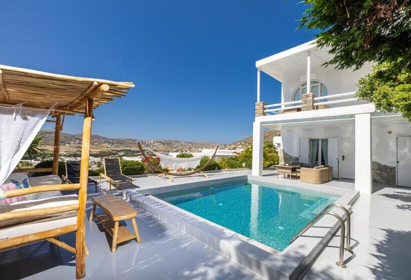 سوئیت پریمیوم, Paros Palace