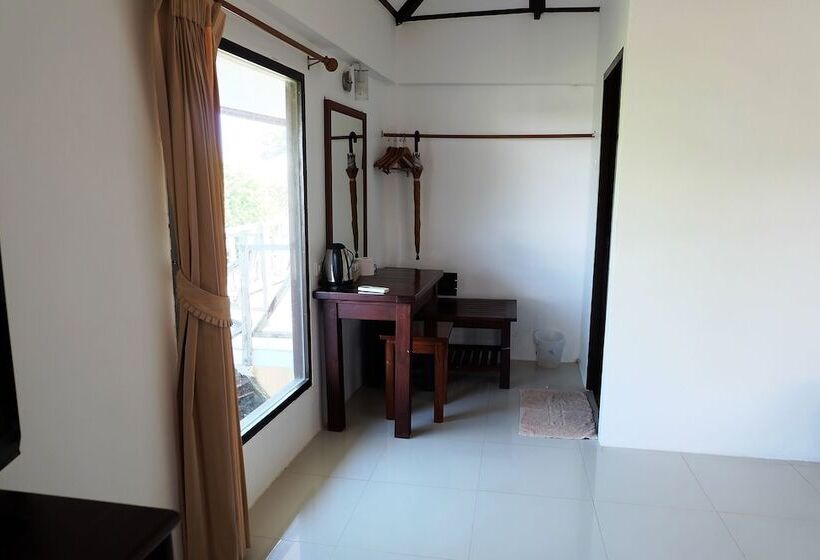 بانگلوی سوپریور, Samed Cliff Resort