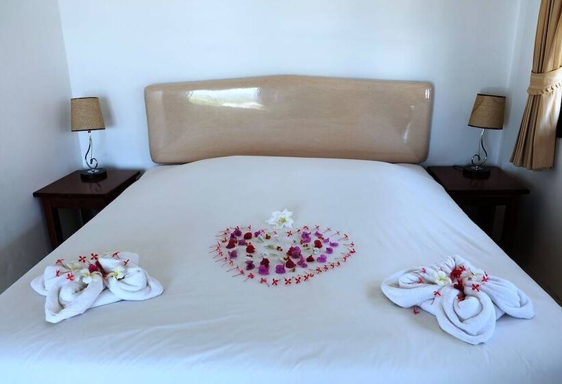 بانگلوی سوپریور, Samed Cliff Resort