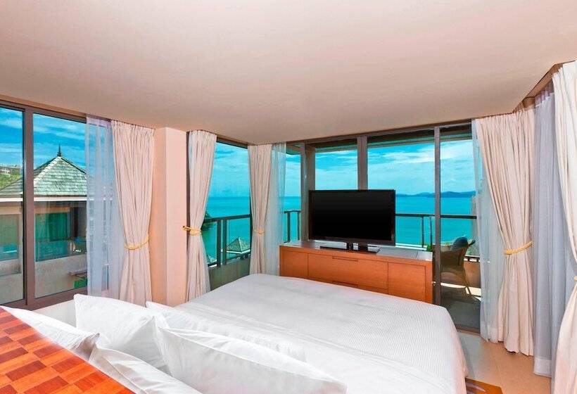 Deluxe Suite Sea View, The Westin Siray Bay Resort & Spa, Phuket