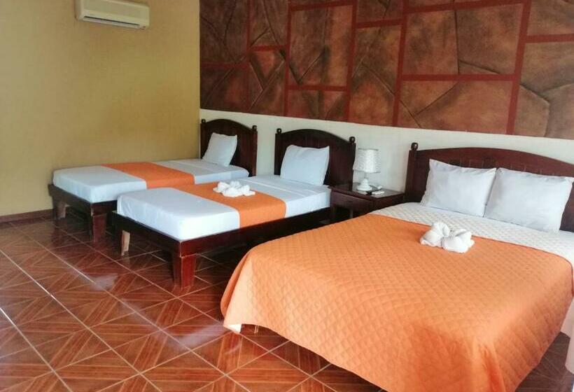 اتاق استاندارد چهار تخته, & Hot Springs Sueño Dorado