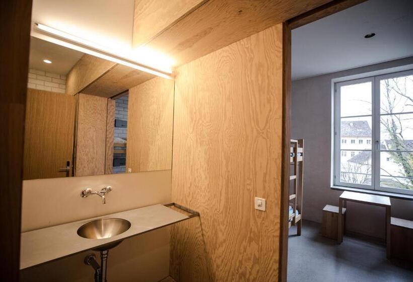 اتاق استاندارد چهار تخته, Basel Youth Hostel