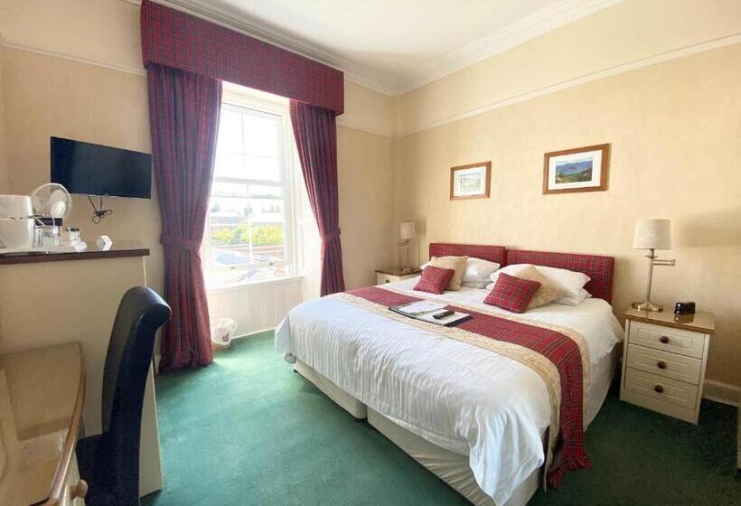 اتاق استاندارد, Daviot Guest House
