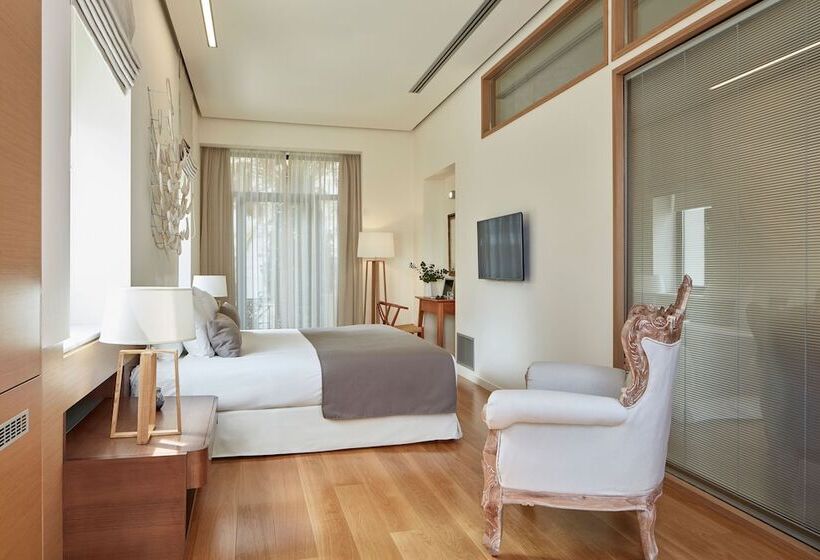 Junior Suite, Avra City Boutique
