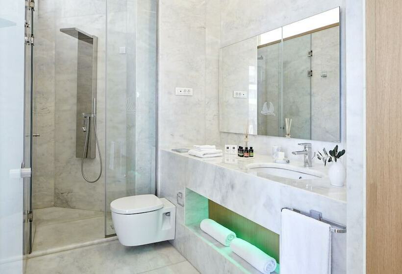 Pokój Superior, Avra City Boutique