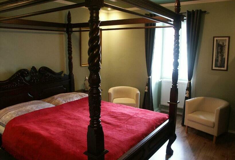 اتاق استاندارد, Edinburgh
