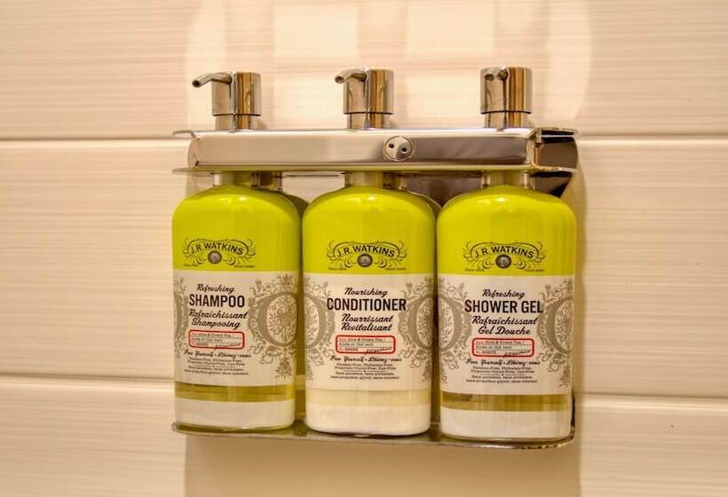 سوئیت برای معلولان, Holiday Inn Express Hotel & Suites Byram, An Ihg