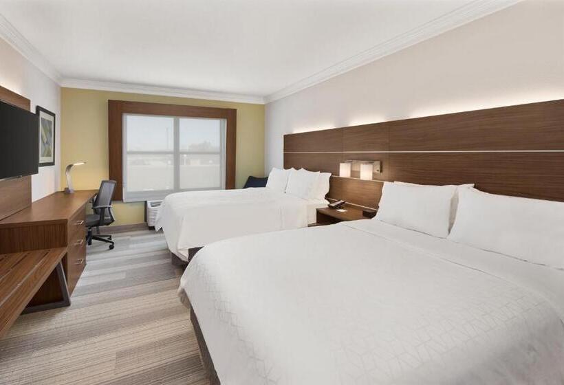 اتاق استاندارد, Holiday Inn Express Hotel & Suites Byron, An Ihg