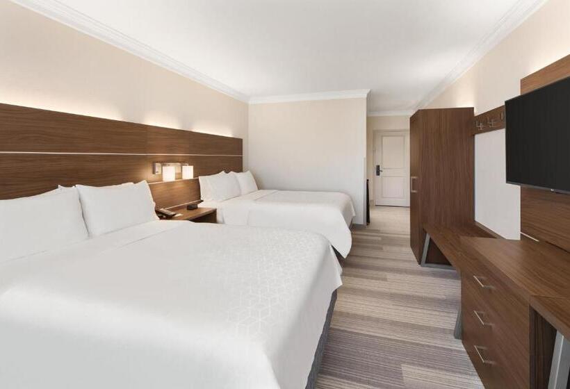 اتاق استاندارد, Holiday Inn Express Hotel & Suites Byron, An Ihg