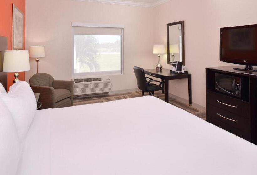 اتاق استاندارد با تخت بزرگ, Holiday Inn Express  & Suites Florida Citygateway To Keys