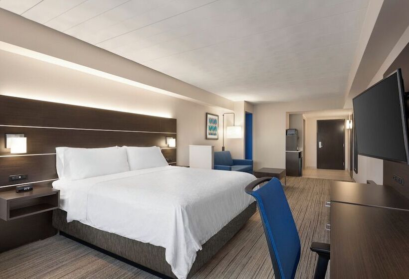 سوییت, Holiday Inn Express Hotel & Suites Fort Myers East   The Forum, An Ihg