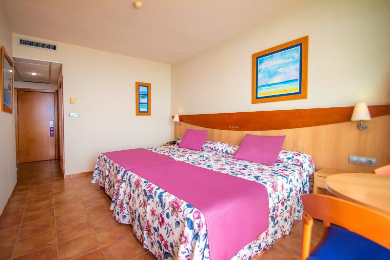 اتاق استاندارد با تخت بزرگ, Holiday Inn Express  & Suites San Dimas