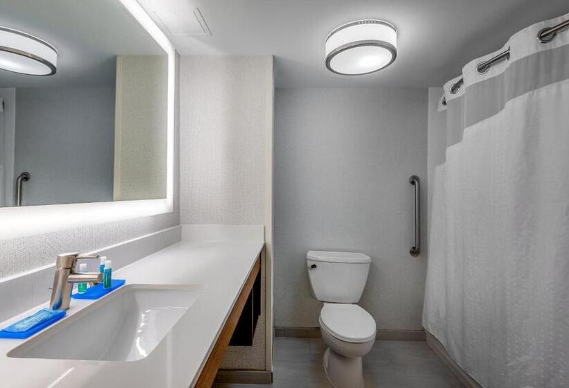 اتاق استاندارد با تخت بزرگ, Holiday Inn Express Chapel Hill, An Ihg