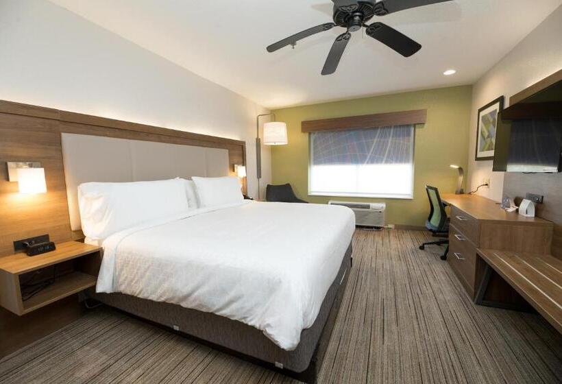 سوئیت برای معلولان, Holiday Inn Express Hotel & Suites Clinton, An Ihg