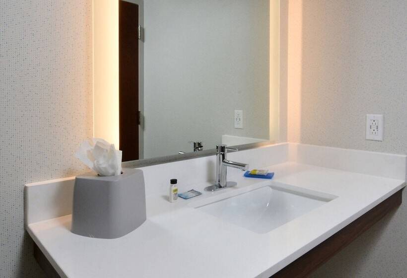اتاق استاندارد با 2 تخت دوبل, Holiday Inn Express Durham, An Ihg