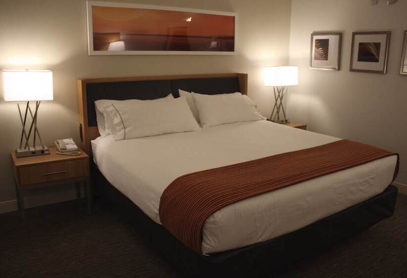 Chambre Standard Lit Double, Holiday Inn Express Munising Lakeview, An Ihg