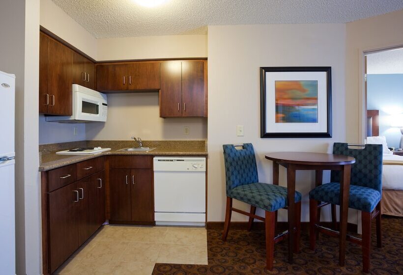 سوئیت 2 خوابه, Holiday Inn Express And Suites St. Cloud, An Ihg