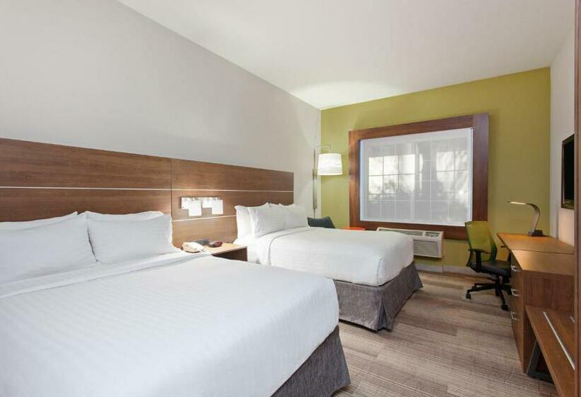 اتاق استاندارد, Holiday Inn Express & Suites Corona, An Ihg