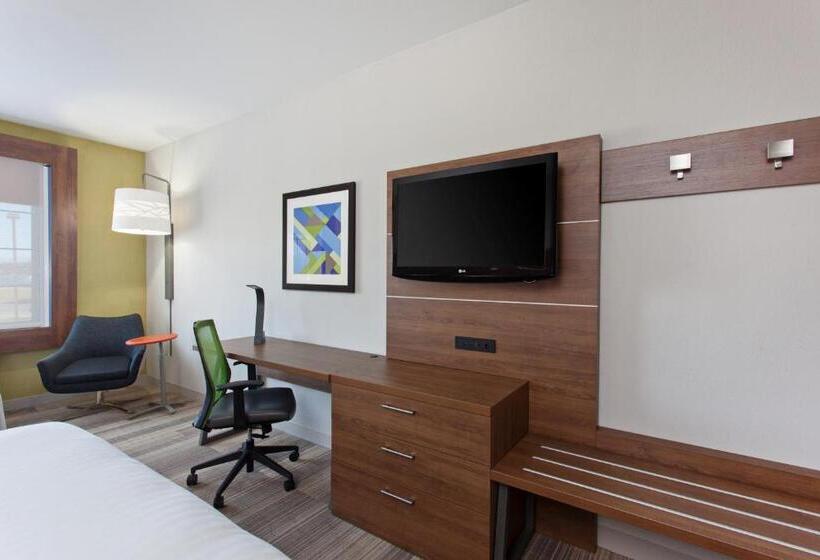 اتاق استاندارد, Holiday Inn Express & Suites Corona, An Ihg