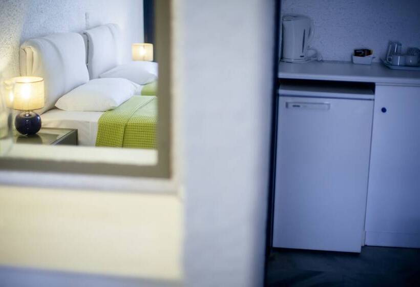 سوییت خانوادگی, Mare Vista Hotel   Epaminondas
