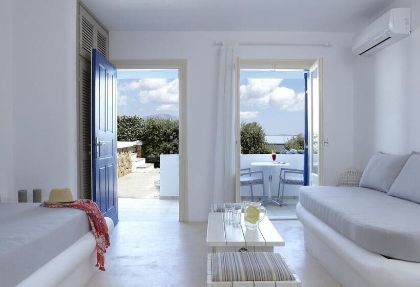 2 Bedroom Apartment Garden View, Mediterranean