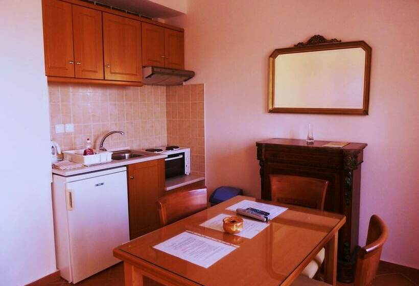 آپارتمان 1 خوابه با چشم‌انداز دریا, Milia Bay Hotel Apartments