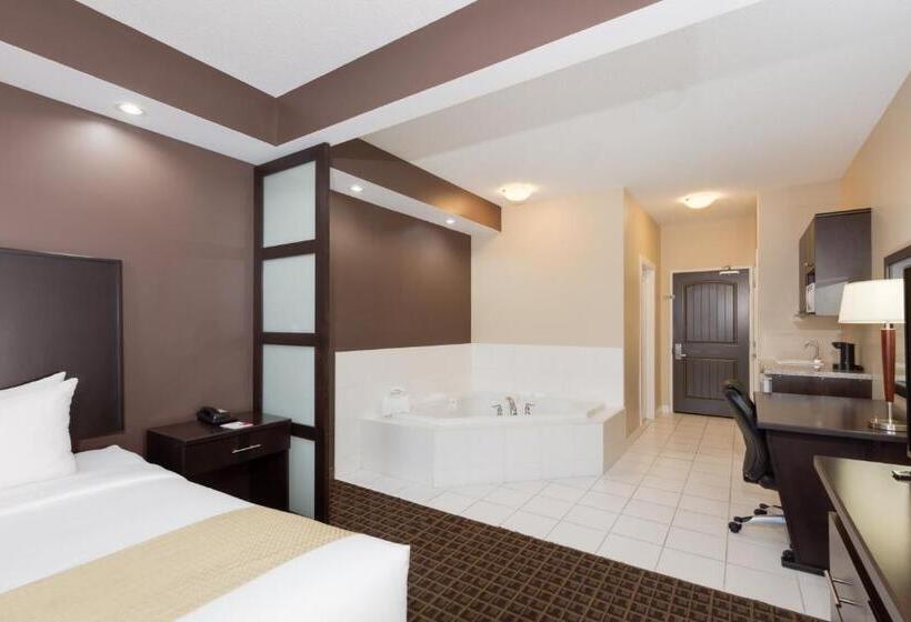 سوئیت با تخت بزرگ, Ramada By Wyndham Cold Lake