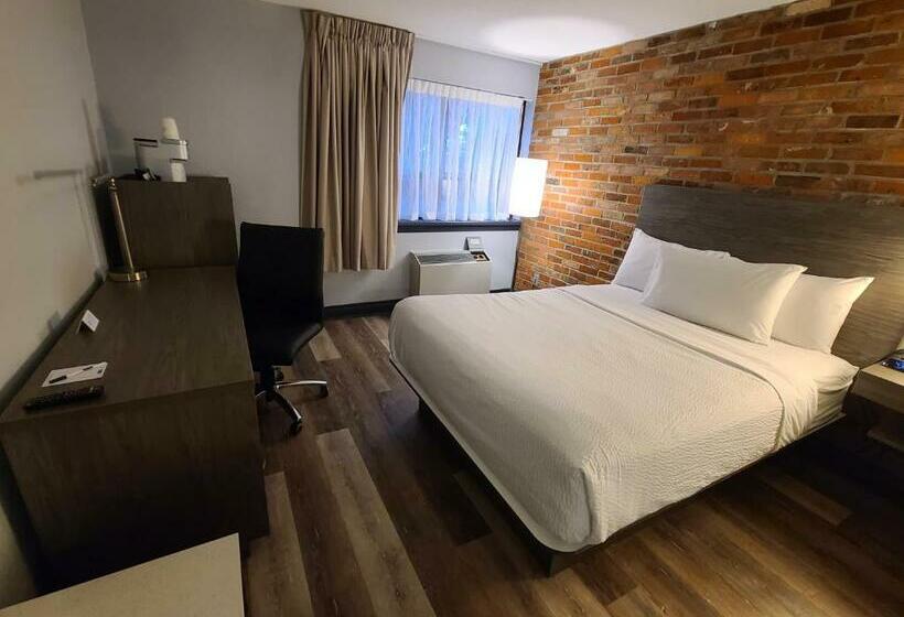 اتاق لوکس با تخت بزرگ, Travelodge By Wyndham Barrie