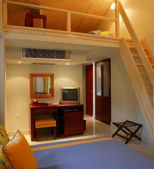 دوبلکس یک ‌خوابه, Maritsas Hotel & Suites
