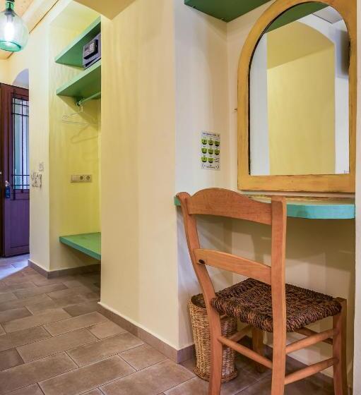 اتاق استاندارد, Rastoni Hotel Aegina