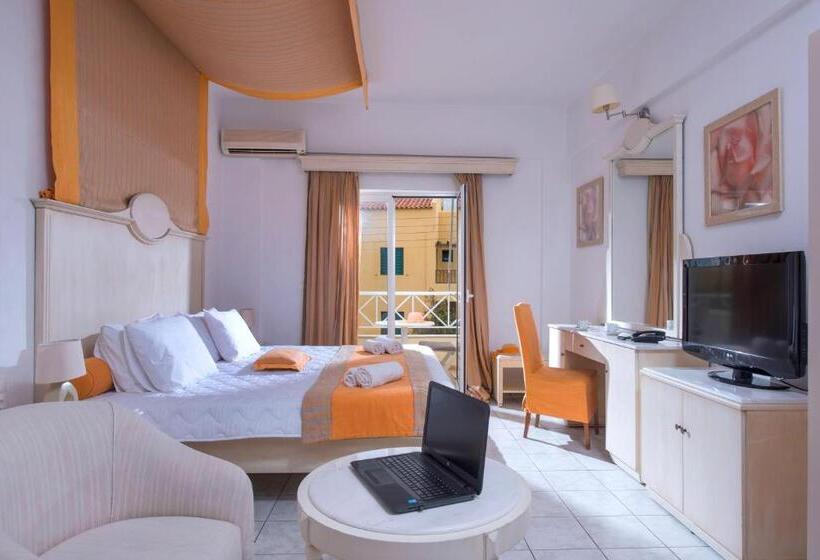 اتاق استاندارد, Elmi Beach Hotel & Suites