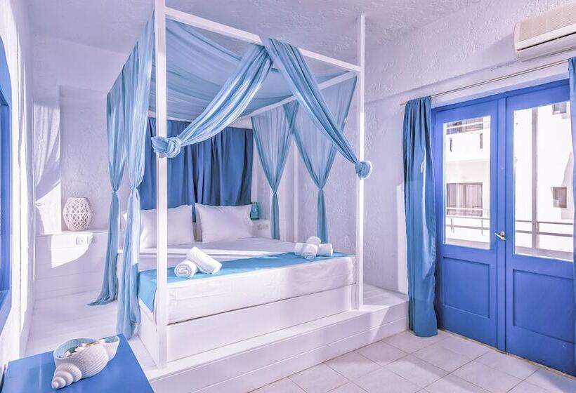اتاق خانوادگی, Elmi Beach Hotel & Suites