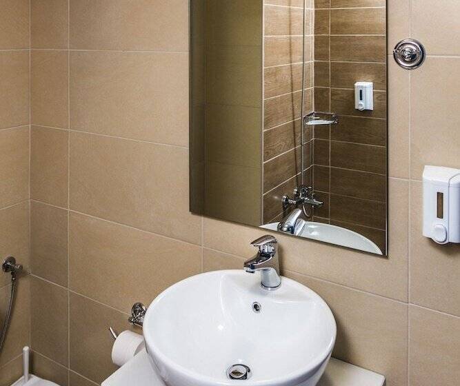 اتاق استاندارد, Elmi Beach Hotel & Suites