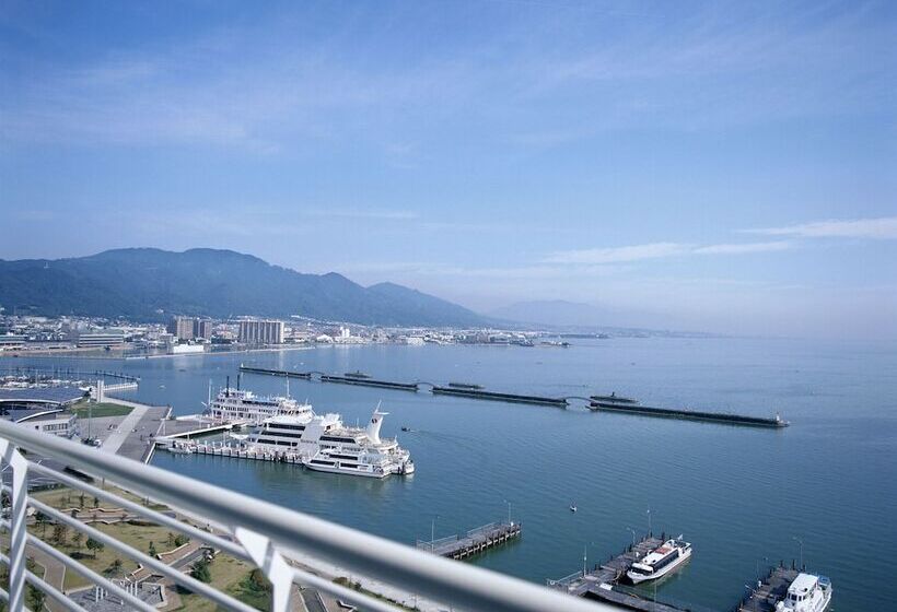 اتاق لوکس, Biwako