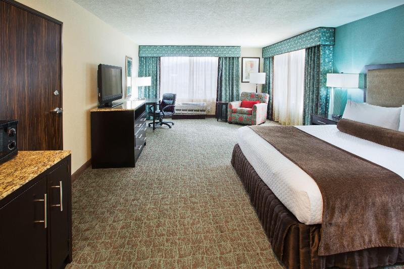 اتاق استاندارد با تخت بزرگ, Crowne Plaza Anchorage Midtown, An Ihg