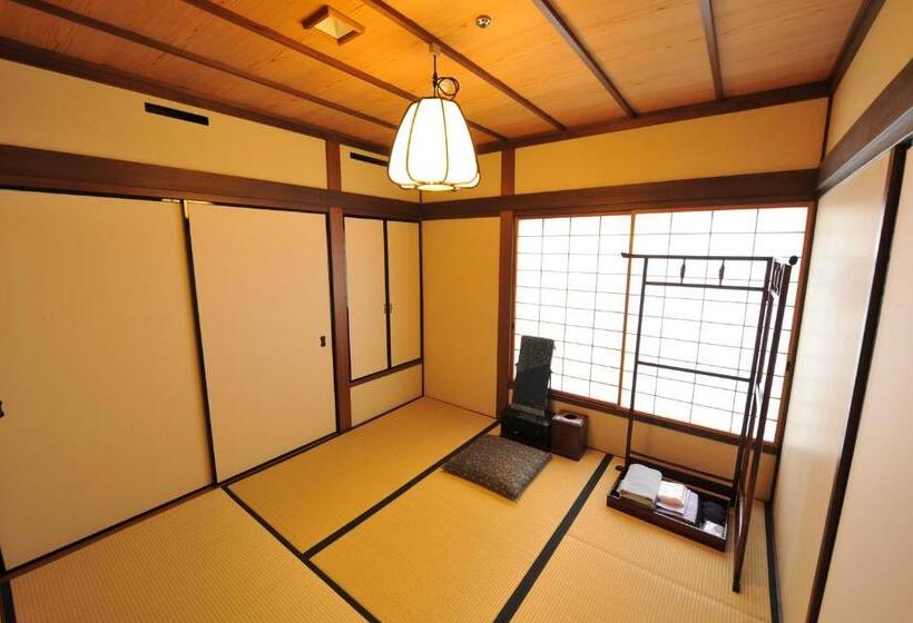 اتاق استاندارد با چشم‌انداز باغ, Hagi No Yado Tomoe