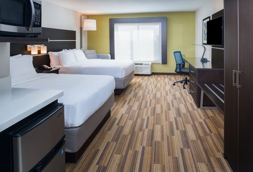 Standard Room, Holiday Inn Express  & Suites Bismarck