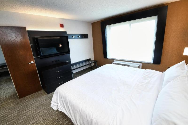 套房, Holiday Inn Express Hotel & Suites Grand Forks, An Ihg