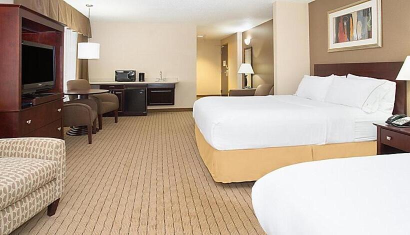 스위트, Holiday Inn Express Hotel & Suites Minot South, An Ihg