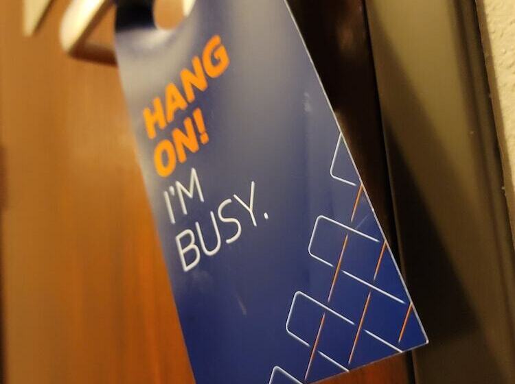 اتاق استاندارد, Holiday Inn Express Hotel & Suites Portland Northwest Downtown, An Ihg