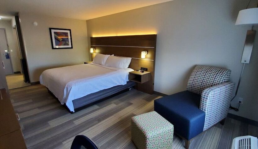 اتاق استاندارد با تخت دوبل, Holiday Inn Express  And Suites Kinston